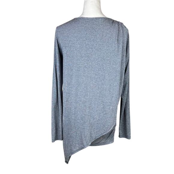 Lola & Sophie Gray Thin Knit Silver Metallic Long Sleeve Asymmetrical Fitted Top - Picture 3 of 12